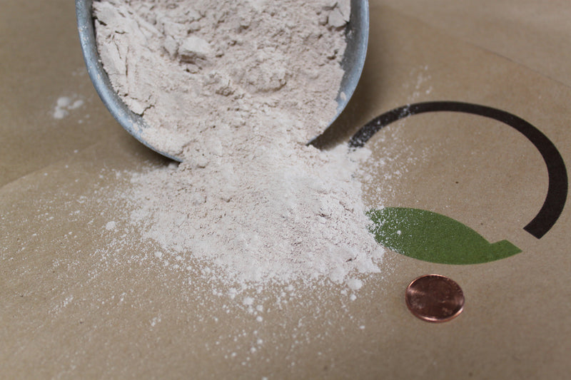 Rose and Flower Fertilizer 4-7-5 powder for vibrant blooms